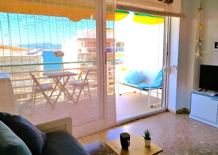 Paradis Beach & Center